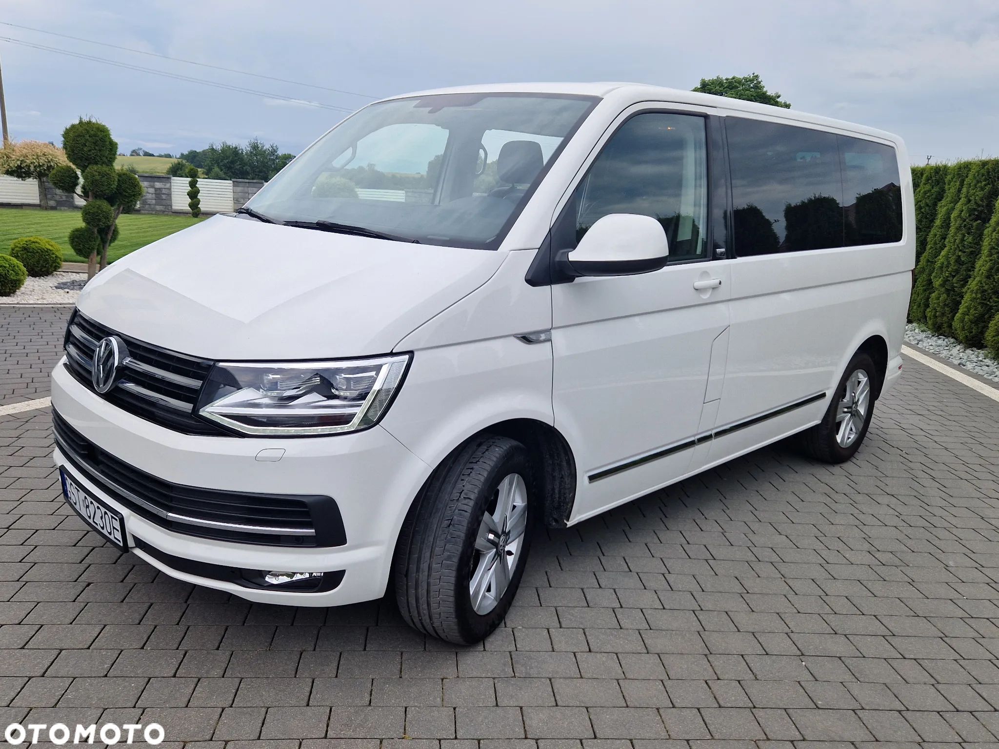 Volkswagen Multivan 2.0 TDI L1 Highline - 1