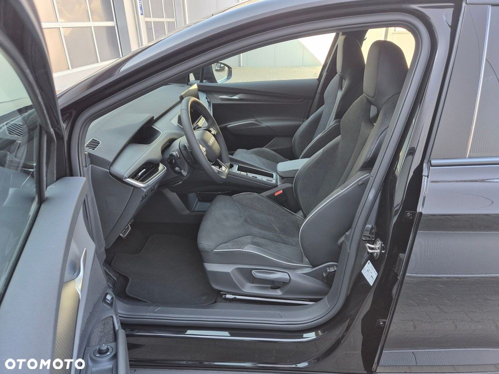 Skoda Elroq 60 63kWh Sportline - 15