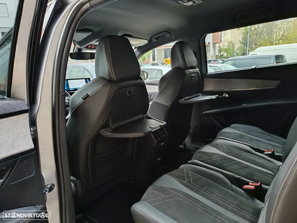 Peugeot 5008 PureTech 130 EAT8 Stop & Start GT - 16