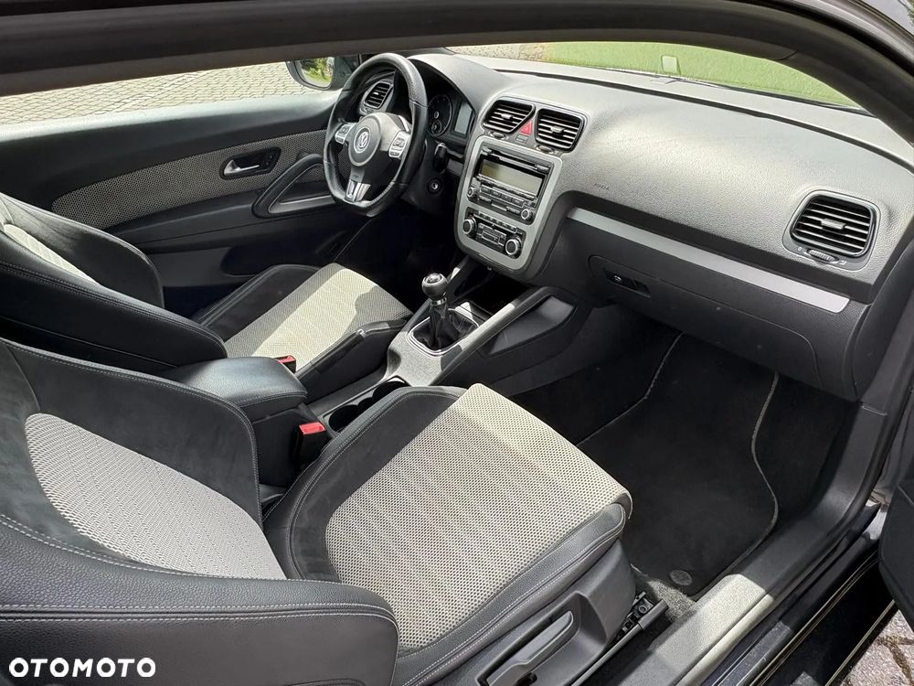 Volkswagen Scirocco 1.4 TSI R-Style - 14