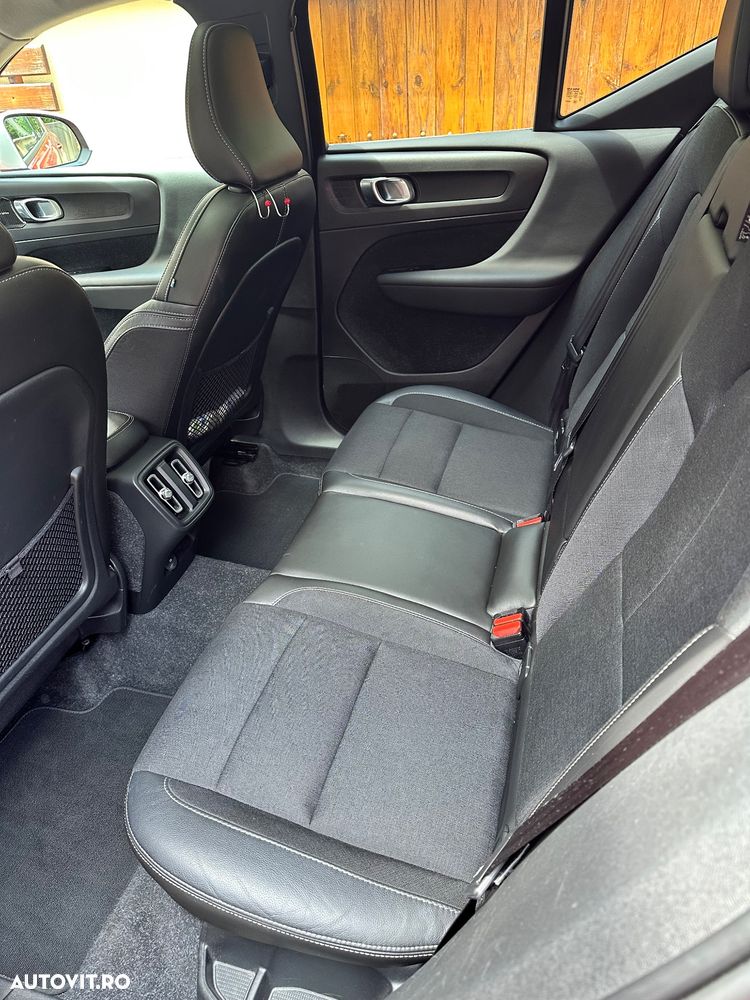 Volvo XC 40 D3 Momentum - 9