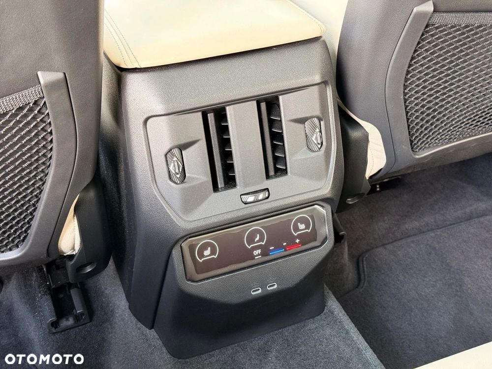 BMW X3 xDrive30e - 33