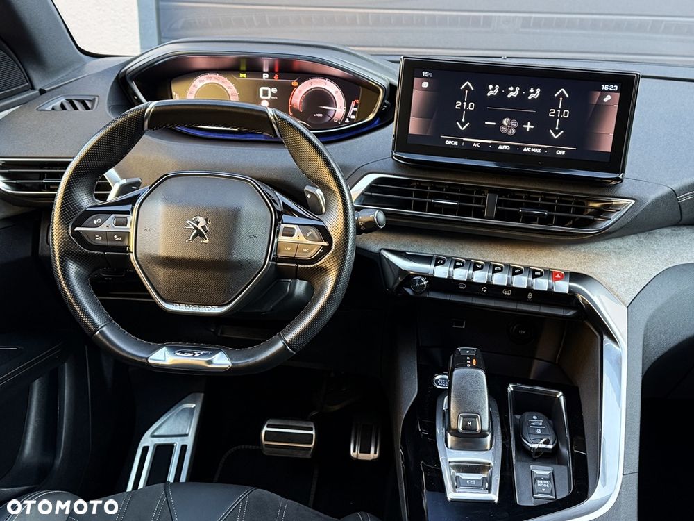 Peugeot 3008 1.5 BlueHDi GT S&S EAT8 - 17