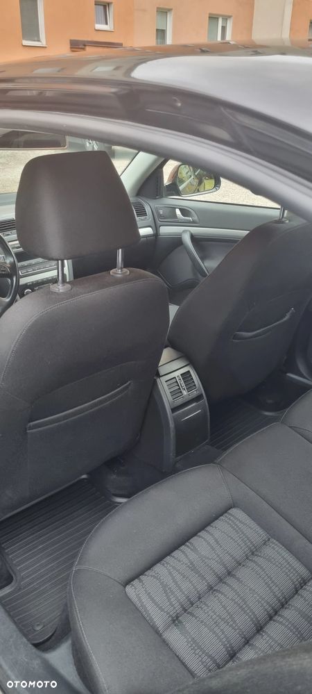 Skoda Octavia 1.4 TSI Elegance DSG - 9