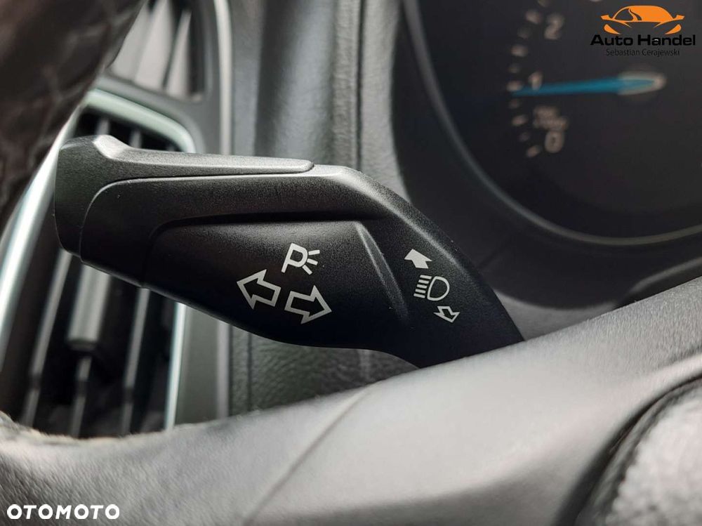 Ford Focus 1.5 EcoBoost STart-Stopp-System TITANIUM - 22