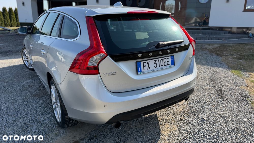 Volvo V60 T4 Edition - 9
