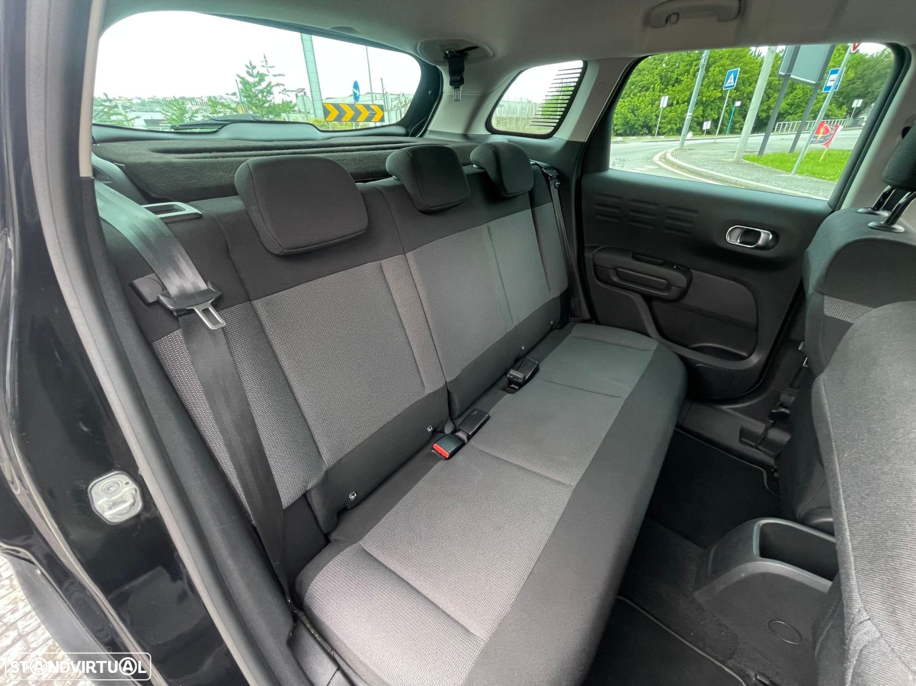 Citroën C3 Aircross 1.2 PureTech C-Series - 40