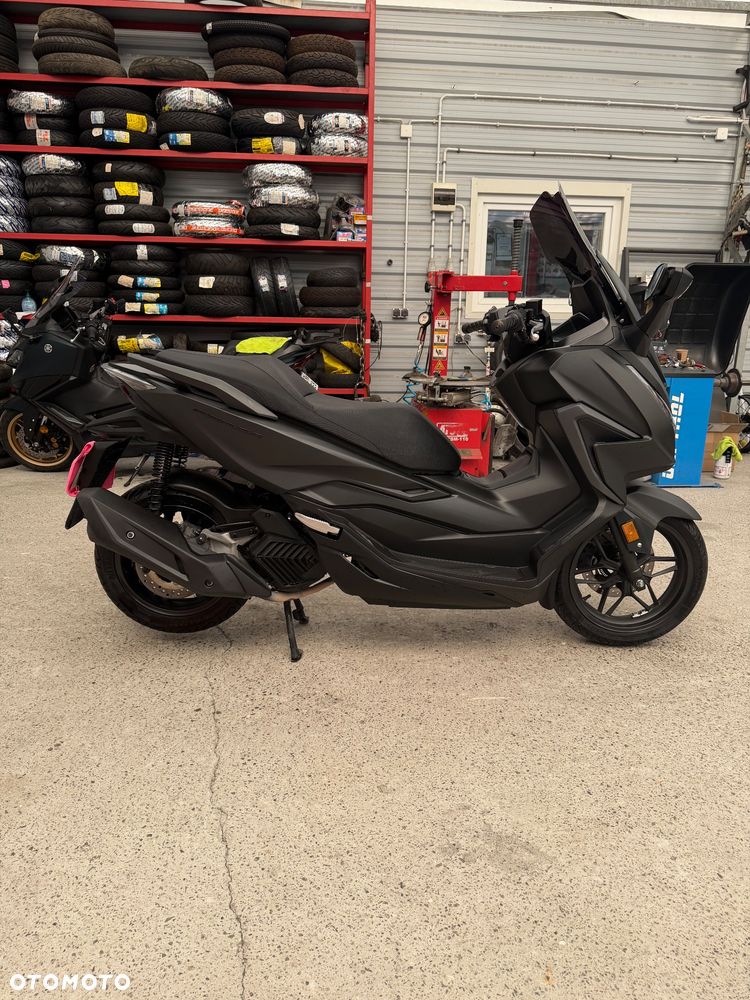 Honda NSS - 9