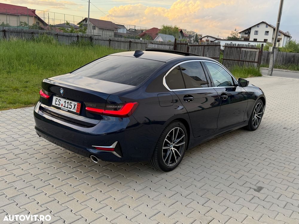 BMW Seria 3 320d Sport-Aut. Luxury Line - 17