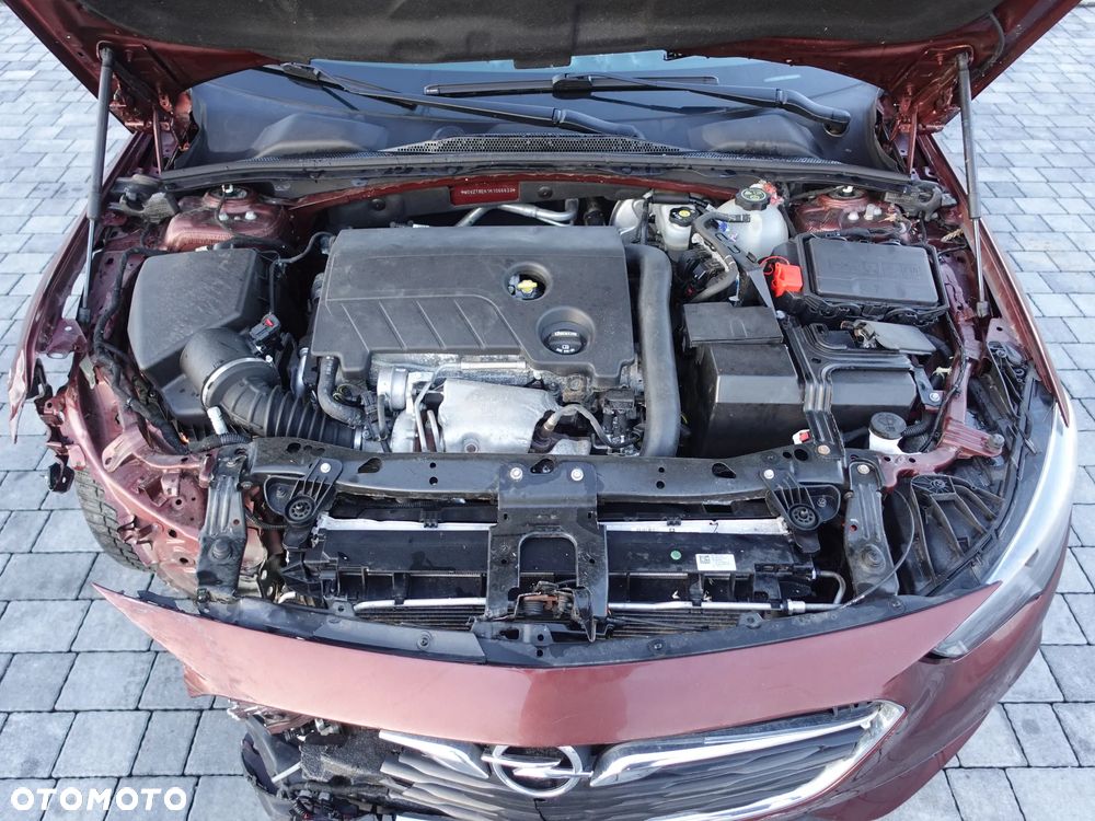 Opel Insignia 1.6 T Exclusive S&S - 11