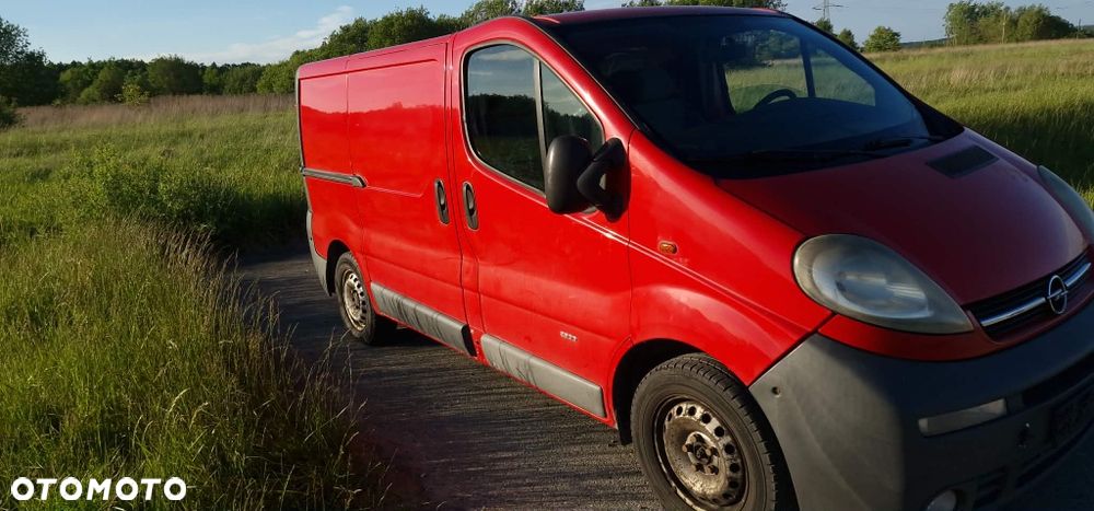 Opel Vivaro - 8