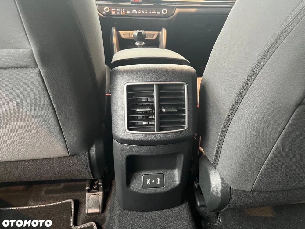 Kia Sportage 1.6 T-GDI M 2WD - 11