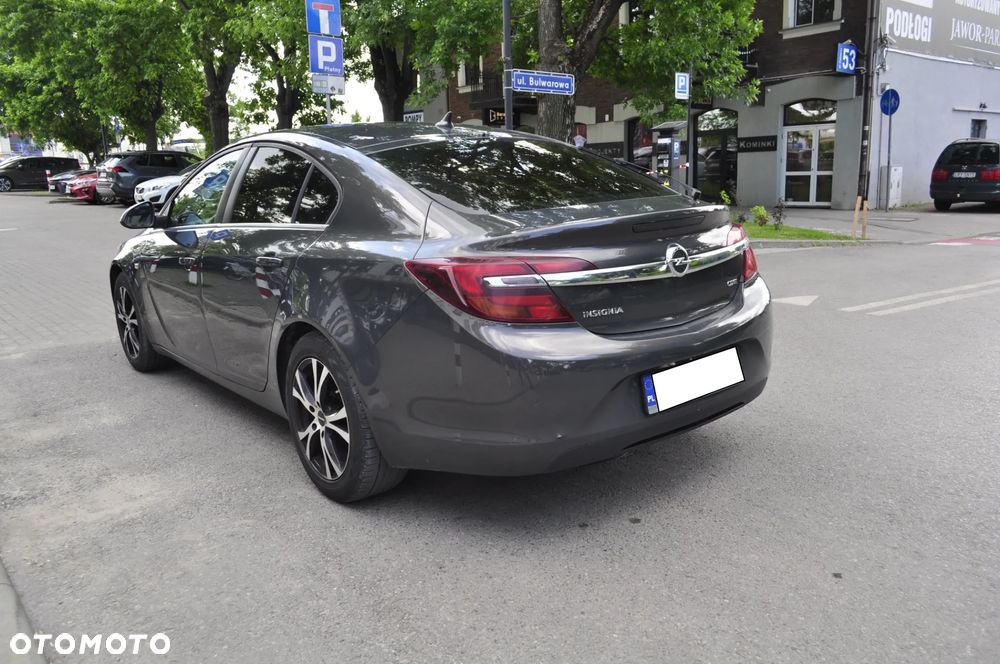 Opel Insignia - 2