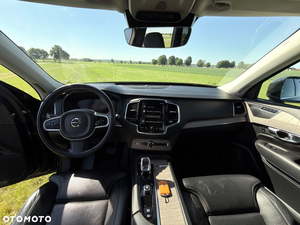 Volvo XC 90 - 15