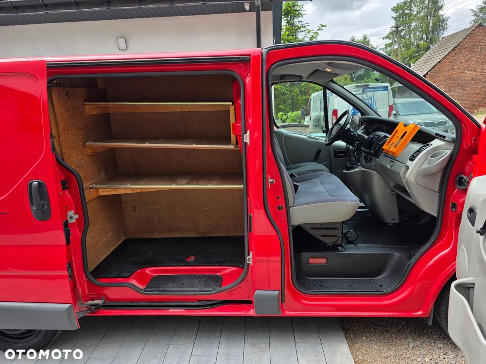 Renault Trafic - 19