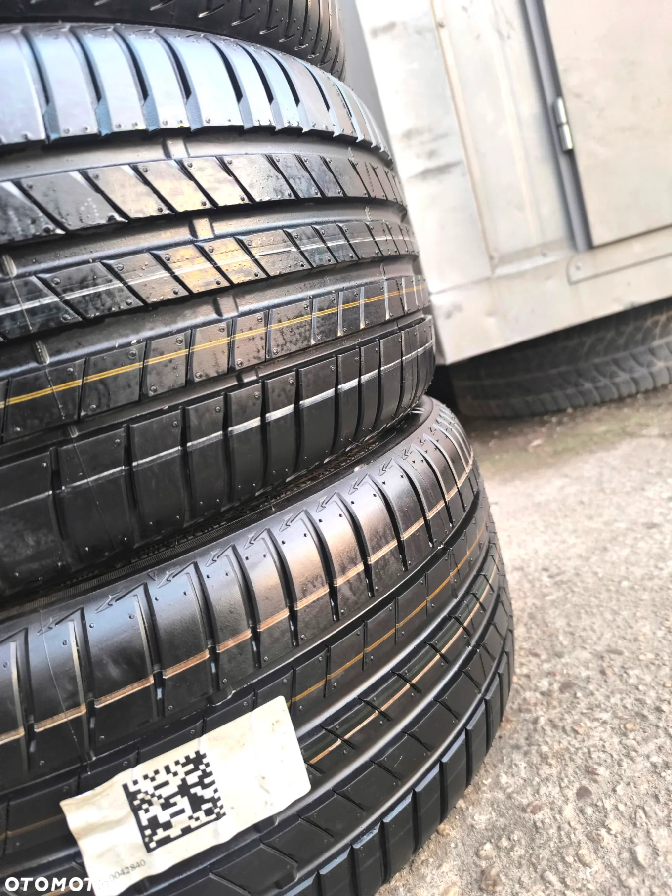 225/40R18 92Y Opony Letnie Lato BRIGDESTONE TURANZA T005 AO NOWE Legnica ALU-RAD 225/40 - 8