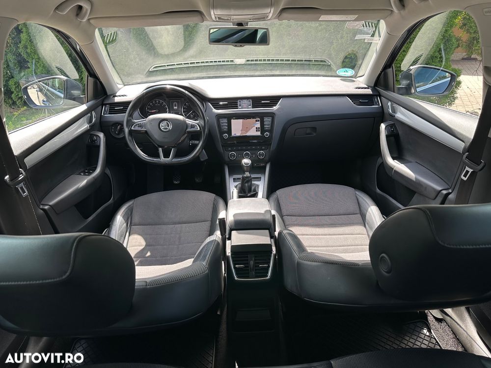 Skoda Octavia 2.0 TDI Premium Edition - 18