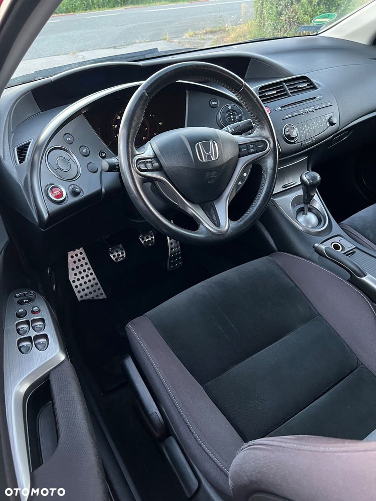 Honda Civic - 9