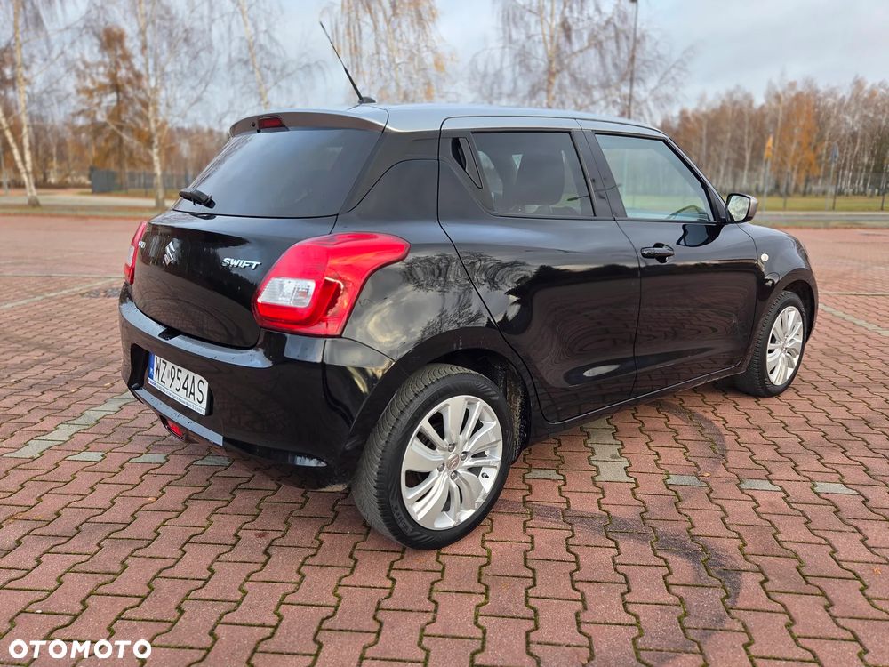 Suzuki Swift - 4
