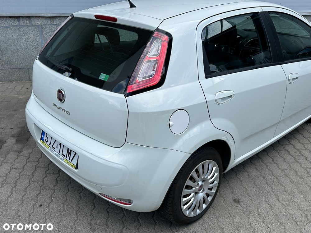 Fiat Punto 2012 - 16