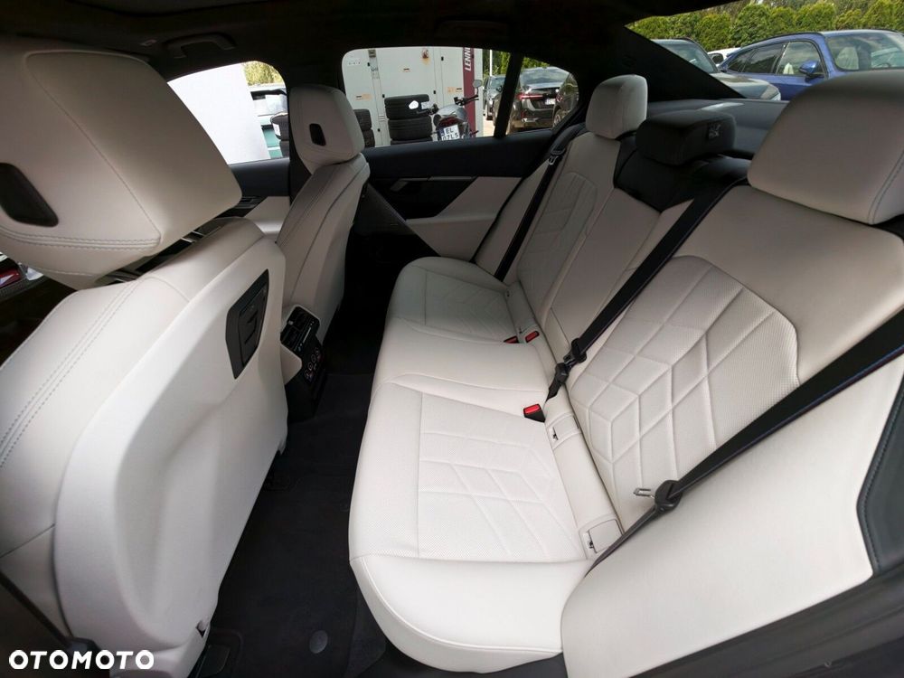 BMW Seria 5 - 19