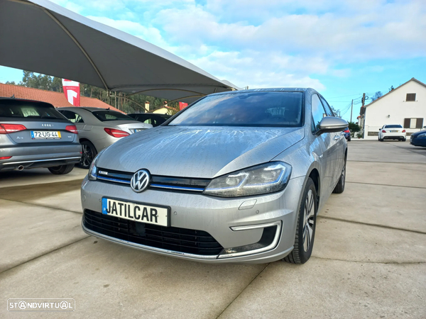 VW e-Golf AC/DC