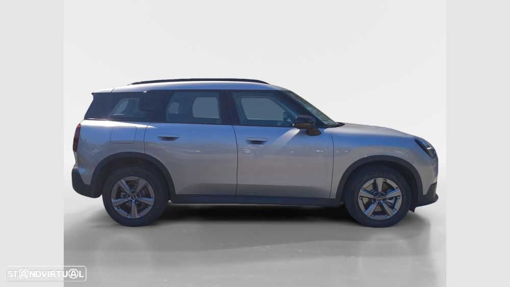MINI Countryman C Essential - 5