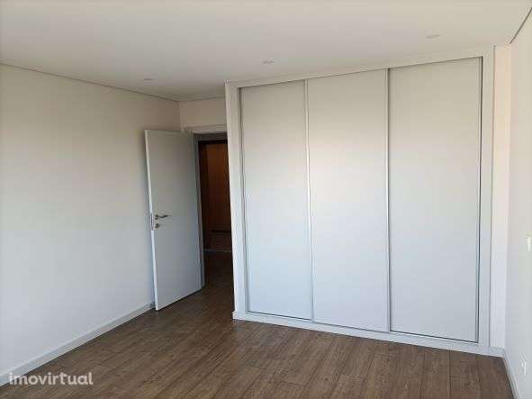 Apartamento T4 de Luxo na Avenida da Boavista – Porto - Grande imagem: 4/10