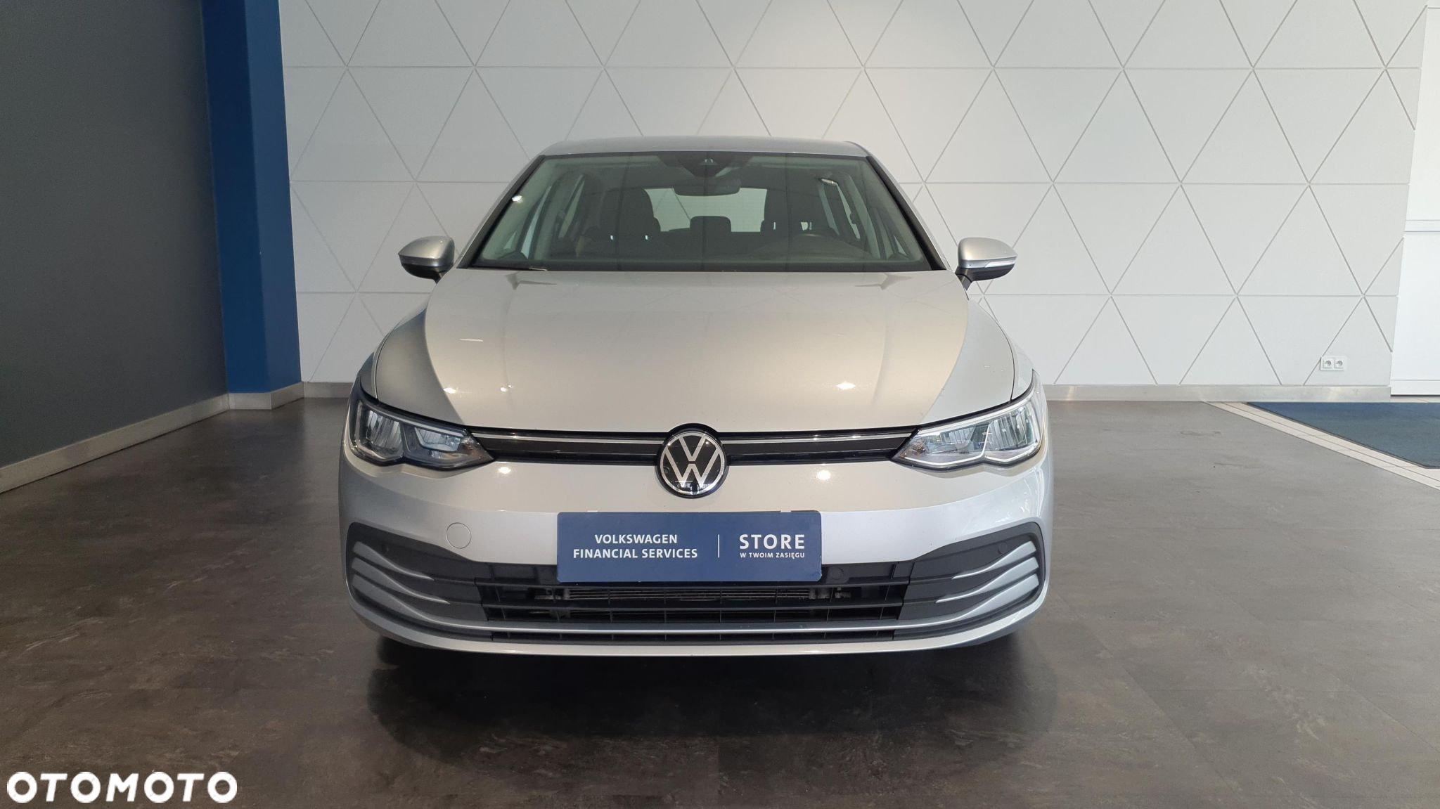 Volkswagen Golf VIII 2.0 TDI - 8