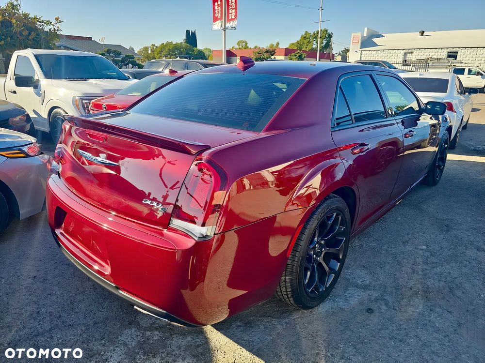Chrysler 300s - 2