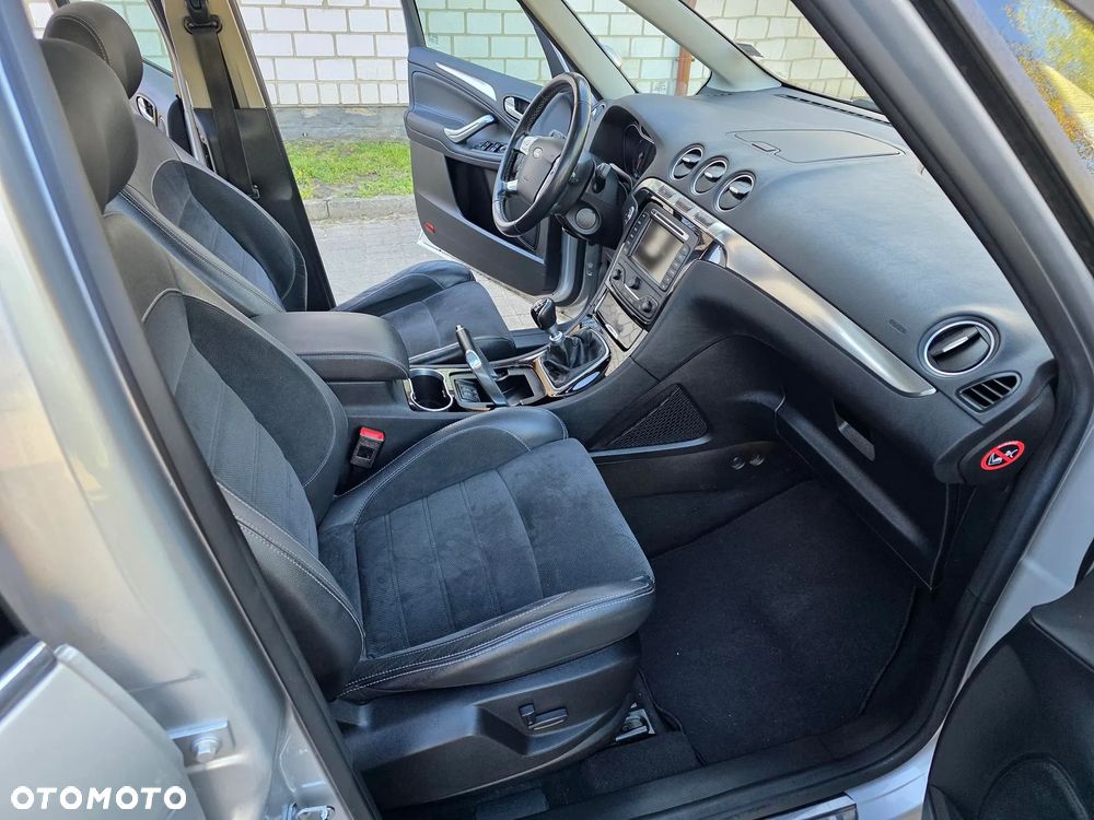 Ford Galaxy 2.0 TDCi Platinium X (Titanium) - 16