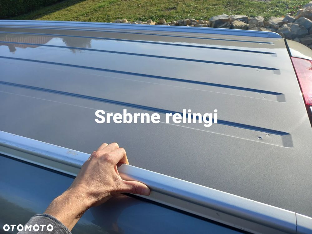 Ford Tourneo Connect Grand - 30