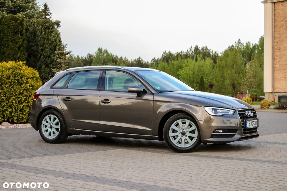 Audi A3 Sportback 1.4 TFSI Attraction - 12