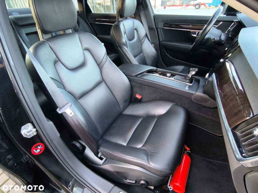 Volvo S90 T6 AWD Geartronic Momentum - 25