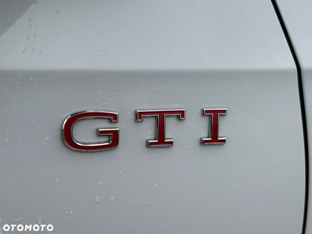 Volkswagen Golf 2.0 TSI GTI DSG - 19