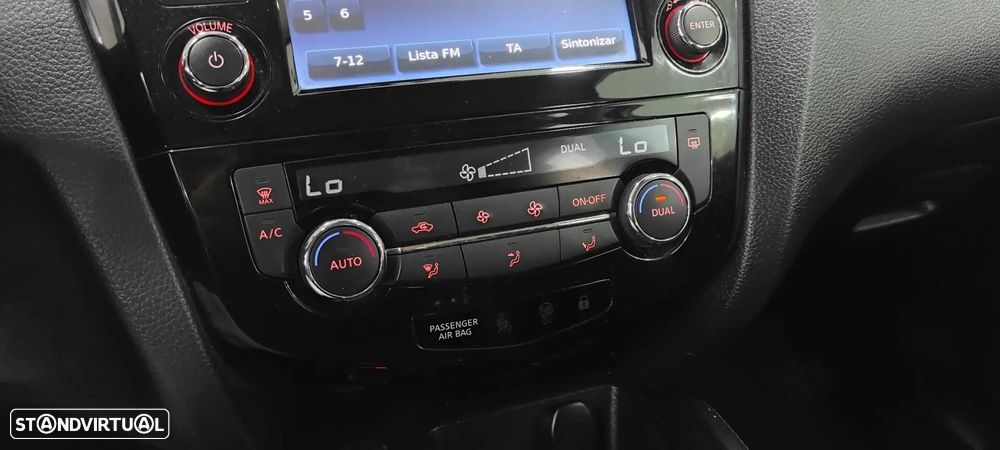 Nissan Qashqai 1.5 dCi Tekna Sport 17 - 37