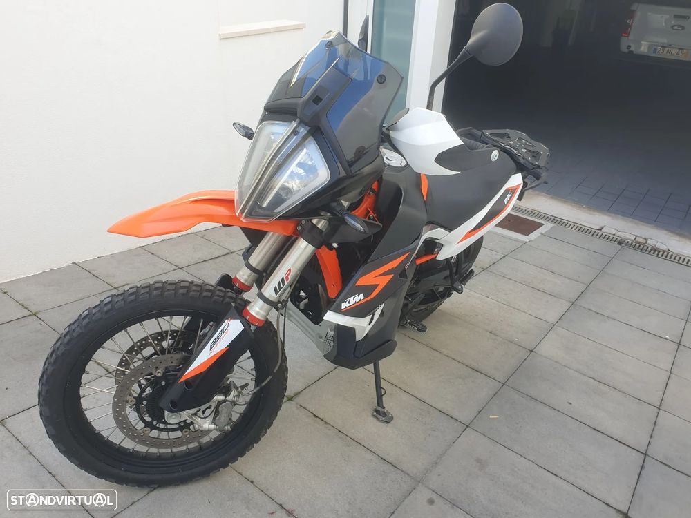 KTM 890 R - 4