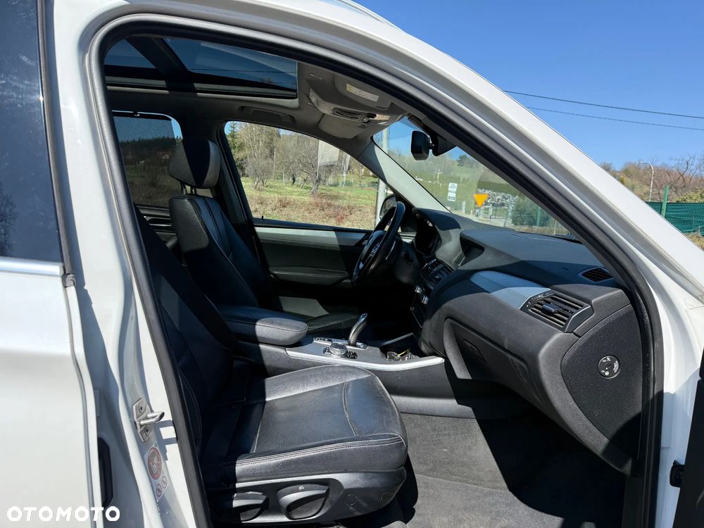 BMW X3 xDrive20d - 12