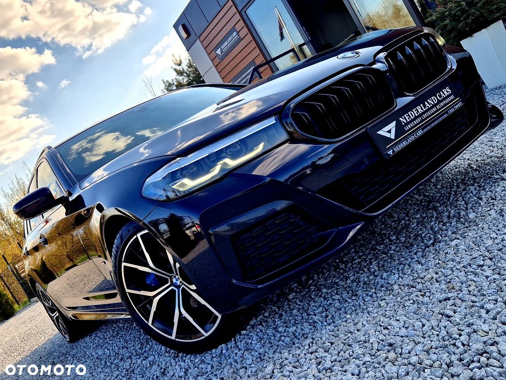 BMW Seria 5 530e xDrive M Sport sport - 4