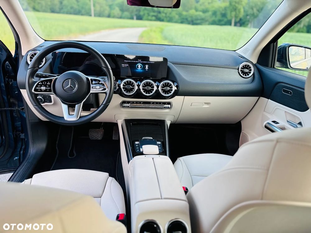 Mercedes-Benz EQA 300 66.5kWh 4-Matic Progressive - 14