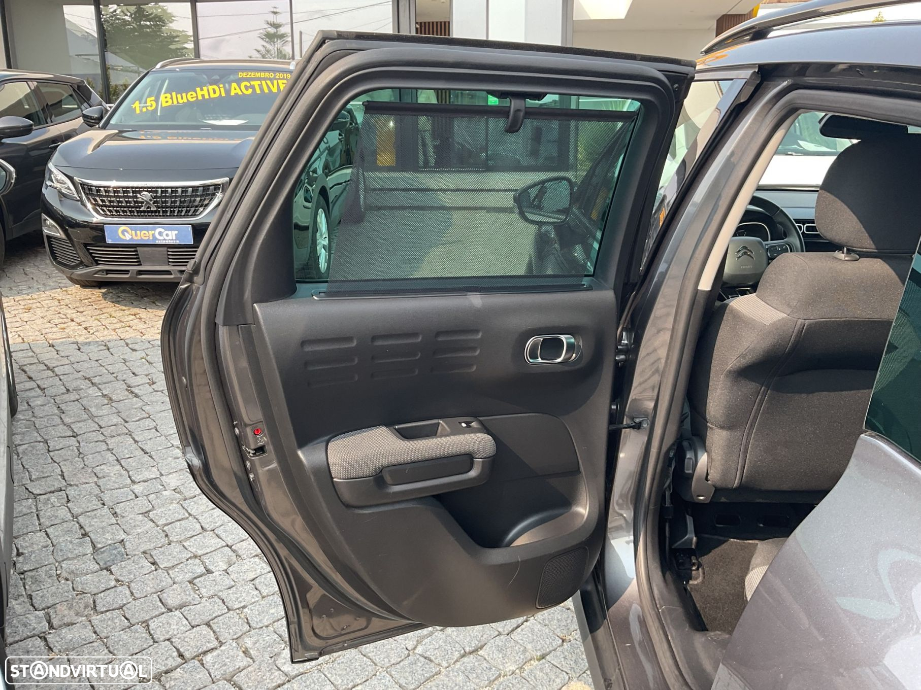 Citroën C3 Aircross 1.2 PureTech Shine EAT6 - 42
