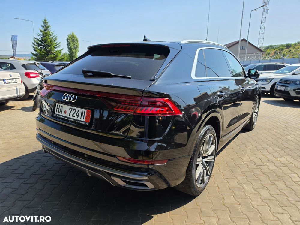 Audi Q8 - 5