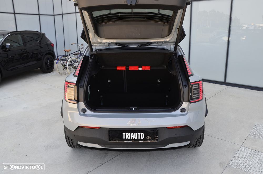 Volvo EX30 Cross Country 69 kWh Twin Motor Ultra - 10