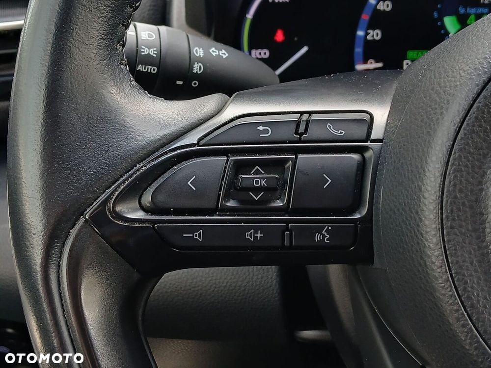 Toyota Yaris Cross Hybrid 1.5 Comfort - 28