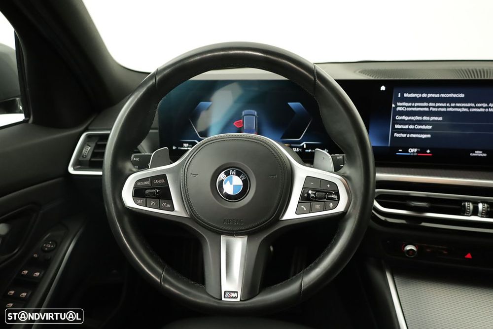 BMW 320 d Pack Desportivo M Auto - 14