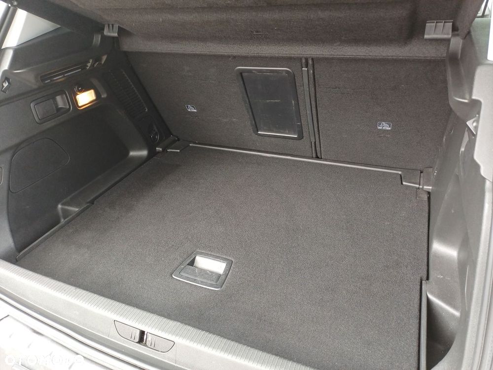 Opel Grandland X 1.6 T Elite S&S - 33