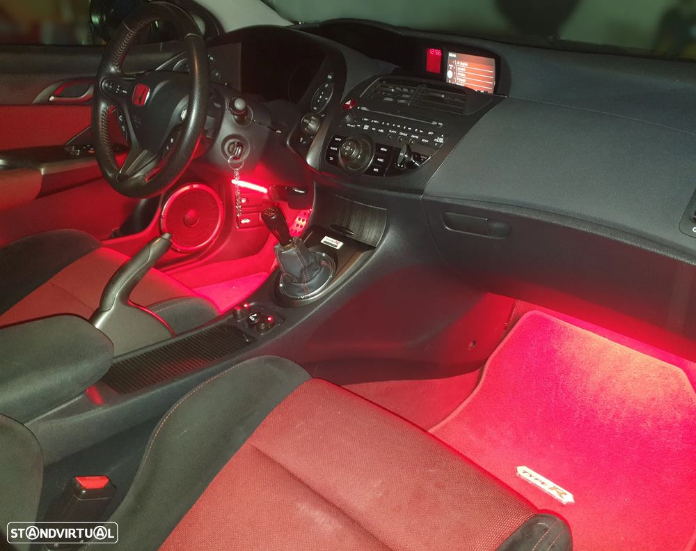 Honda Civic 2.0 i-VTEC Type R Championship White Edition - 17