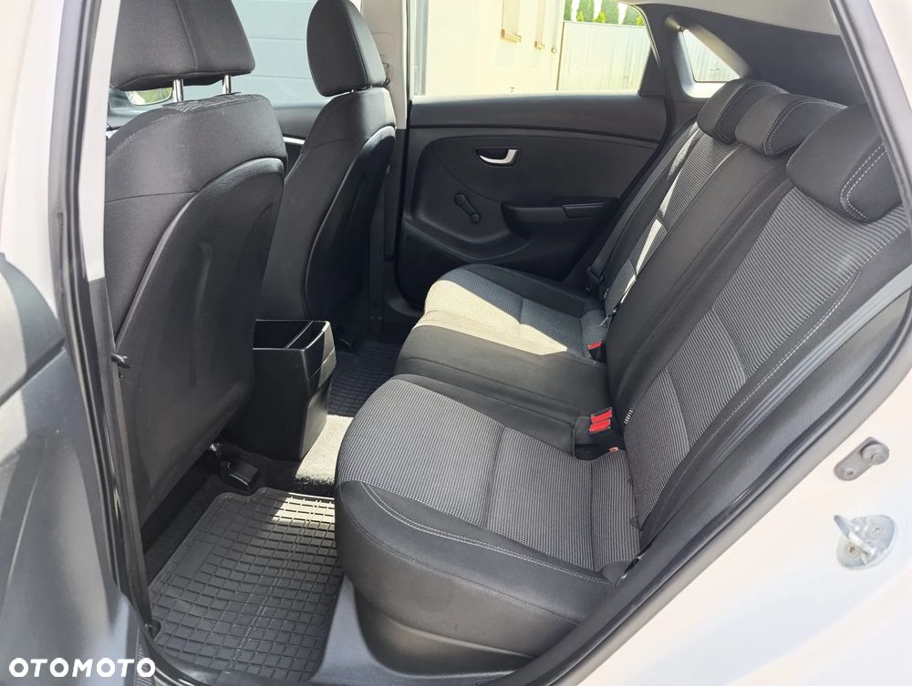 Hyundai i30 1.4 Comfort - 9