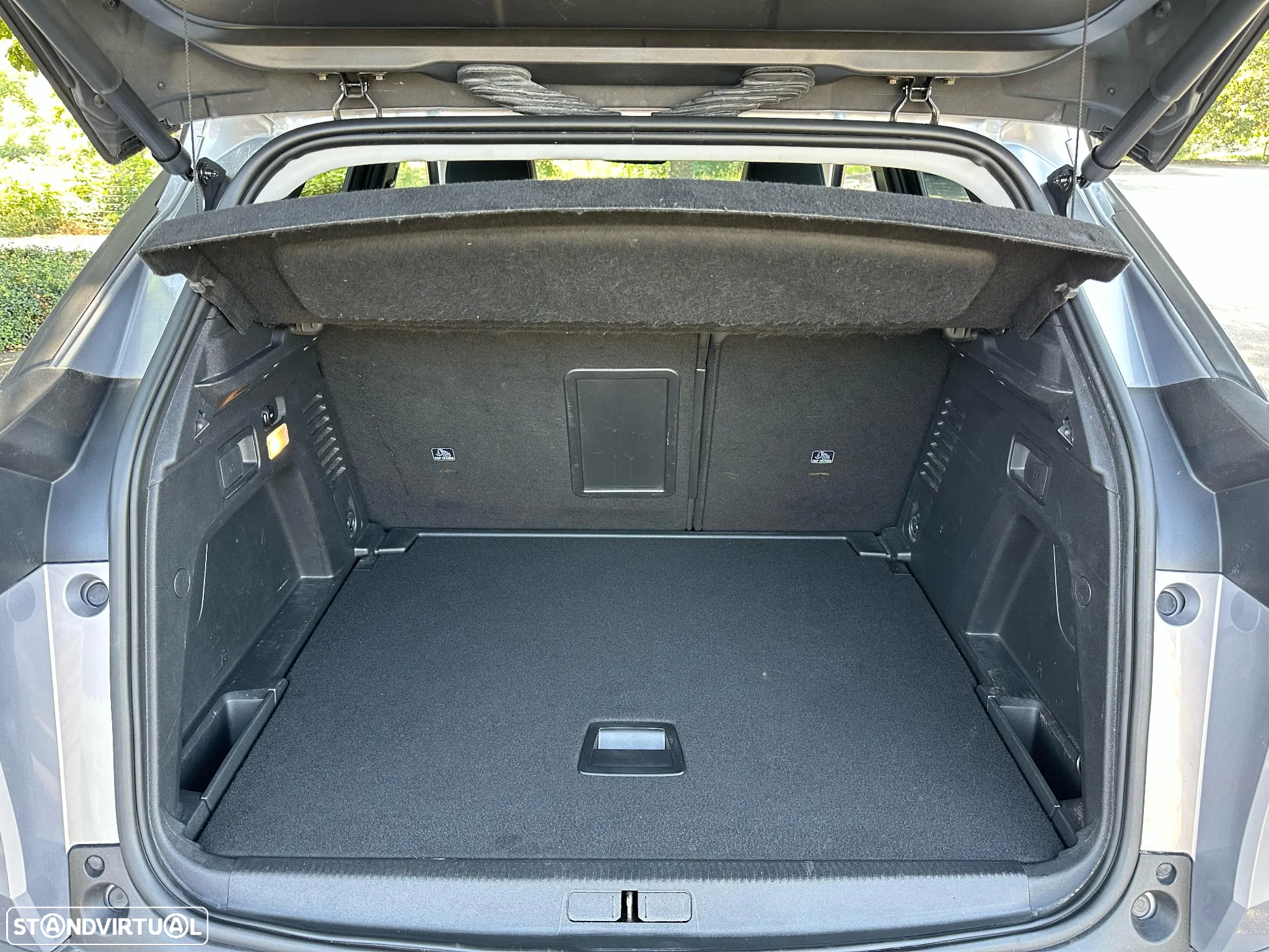 Peugeot 3008 1.2 PureTech Allure Pack - 31