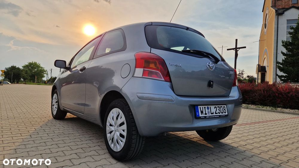 Toyota Yaris 1.0 VVT-i Cool - 6
